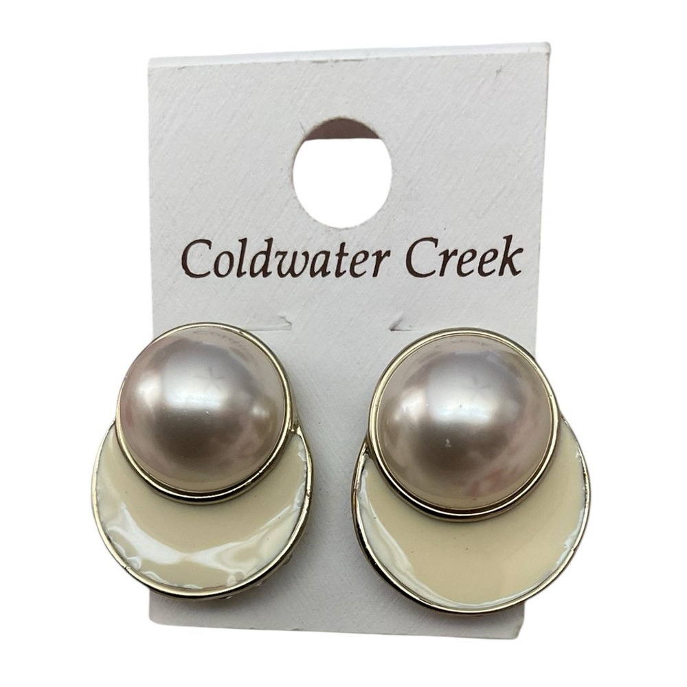 Coldwater Creek Luna Luster faux pearl and white enamel stud earrings 2392